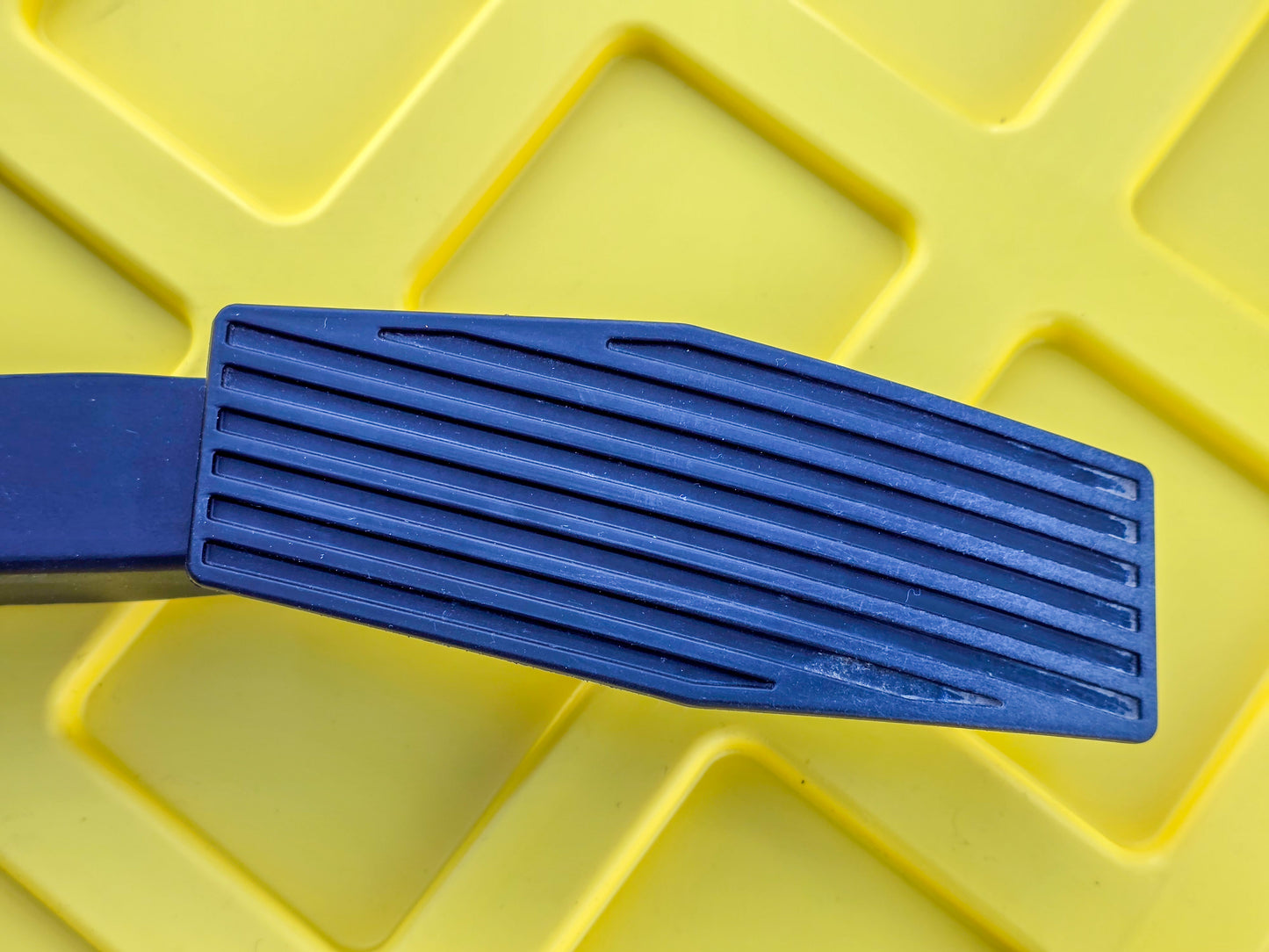 2016-2024 GMC Terrain Pedal Travel Sensor Denali 84366776, 13382293