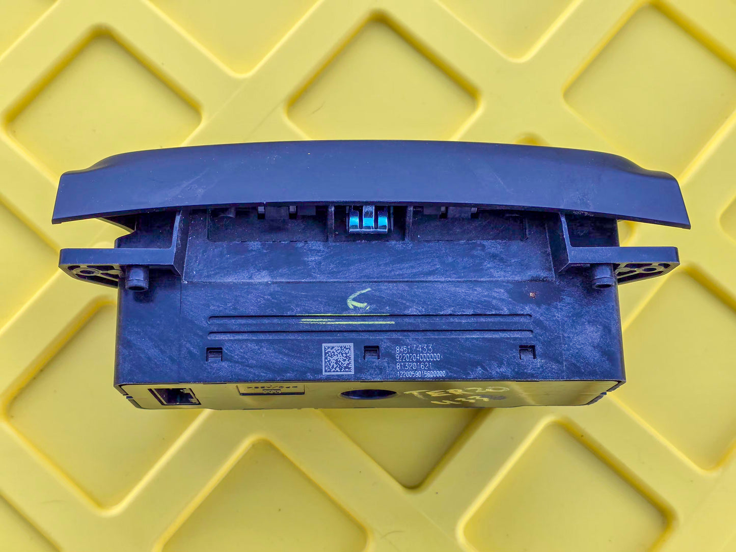 2018-2021 GMC Terrain At Automatic Transmission Shift Panel Switch Oem  84517433, 84263504, 84364640, 84408607,  87839631, 85512729