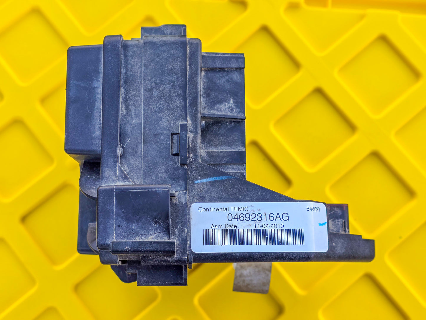 2011 Jeep Grand Cherokee Totally Integrated 3.6l Fuse Box 04692316AG