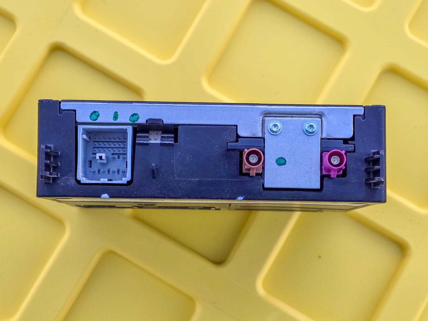 2019-2020 GMC Terrain Communication Telematics Module OEM 84644344