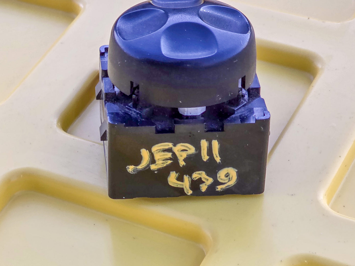 2011-2021 Jeep Grand Cherokee Switch-LUMBAR Control 56046232AA