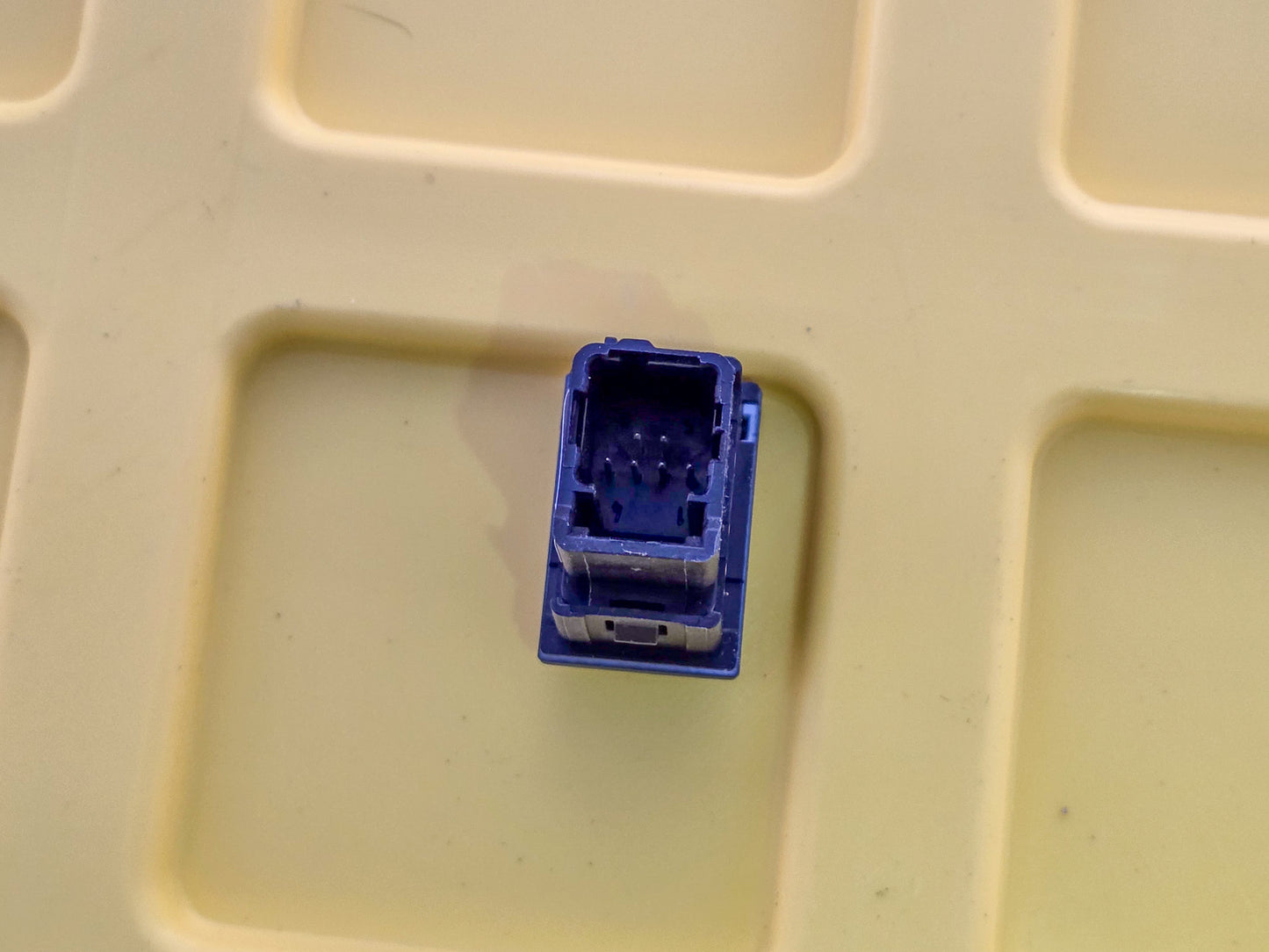 2010-2014 Jeep Grand Cherokee Rear Left Seat Heat Switch 04602970AB