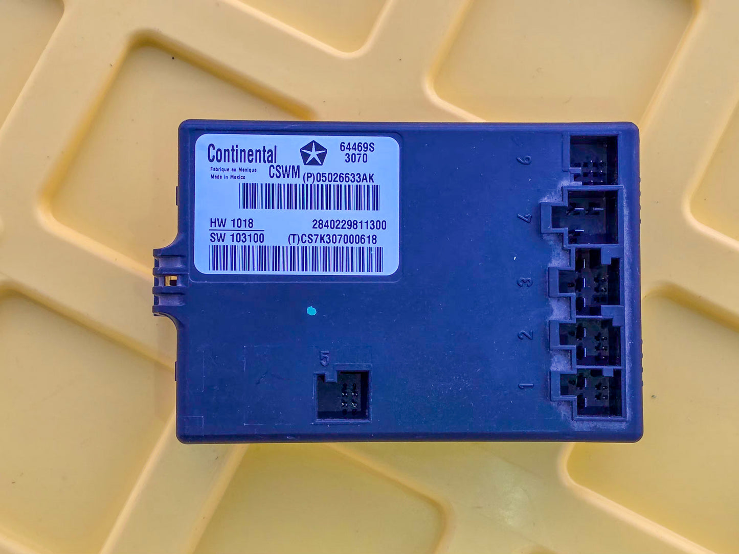 2011-2013 Jeep Grand Cherokee Front Driver Seat Heat Control Module 05026633AK