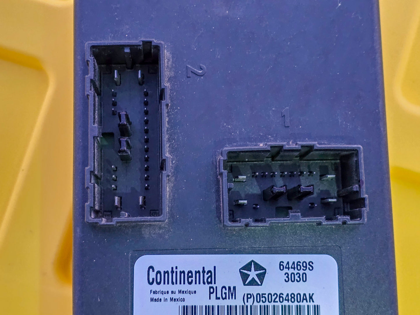 2011-2013 Jeep Grand Cherokee Trunk Liftgate Tailgate Control Module 05026480AK