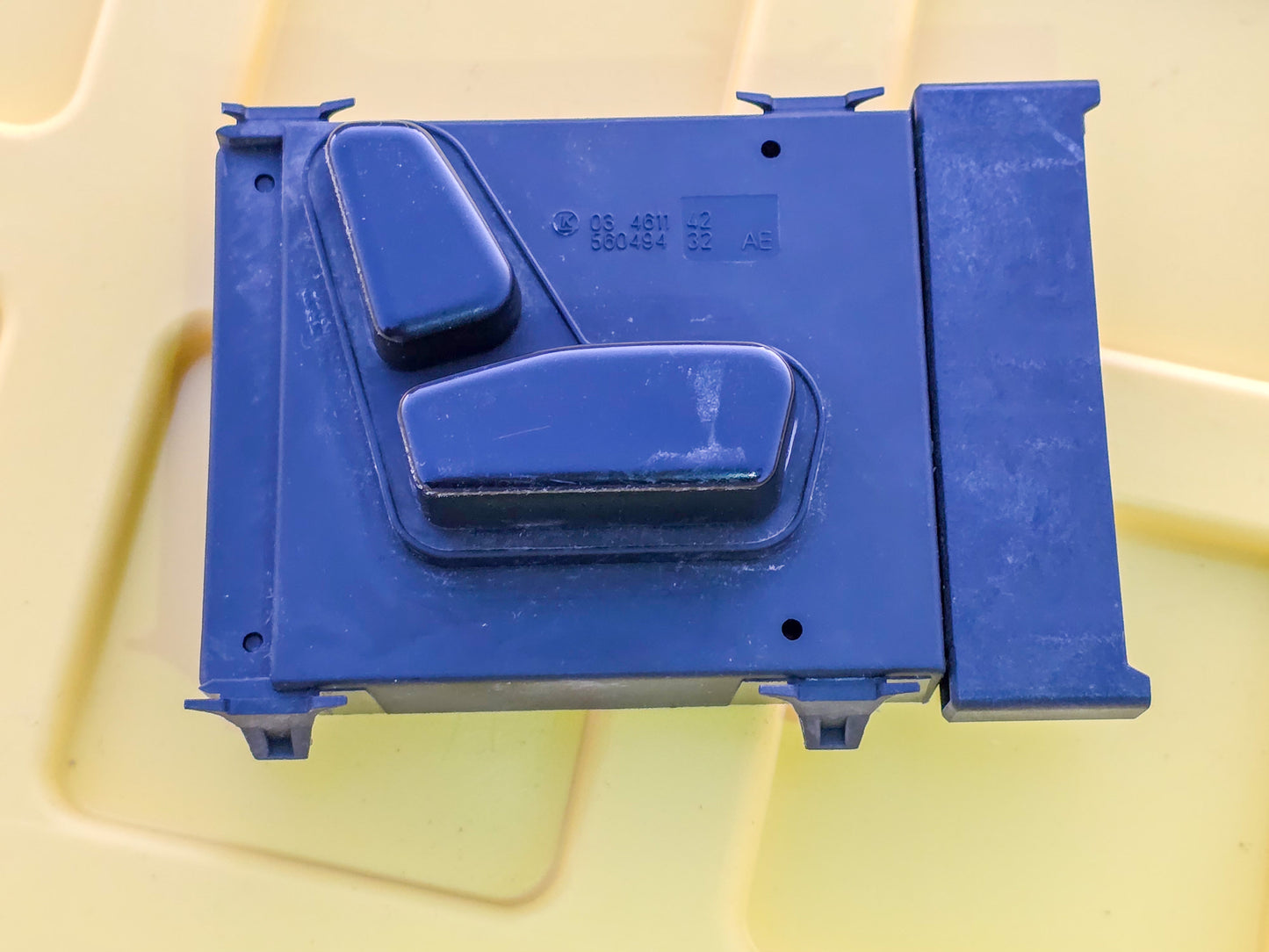 2006-2024 Jeep Grand Cherokee Ram Dodge Passenger Right Power Seat Control Switch 56049432AE