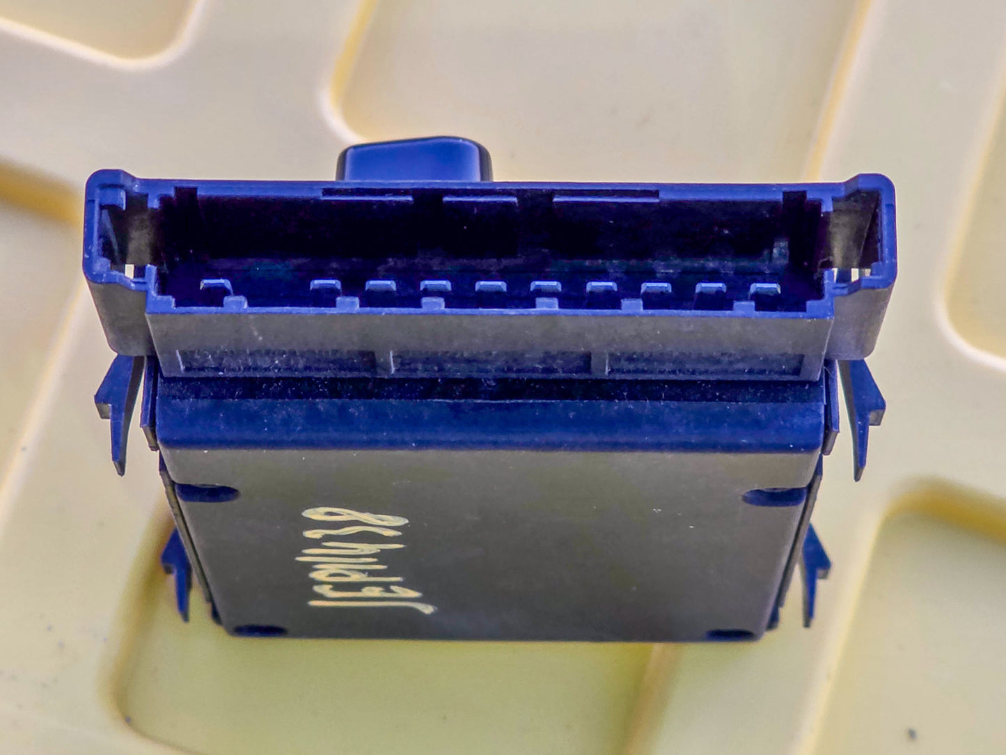 2006-2024 Jeep Grand Cherokee Ram Dodge Passenger Right Power Seat Control Switch 56049432AE