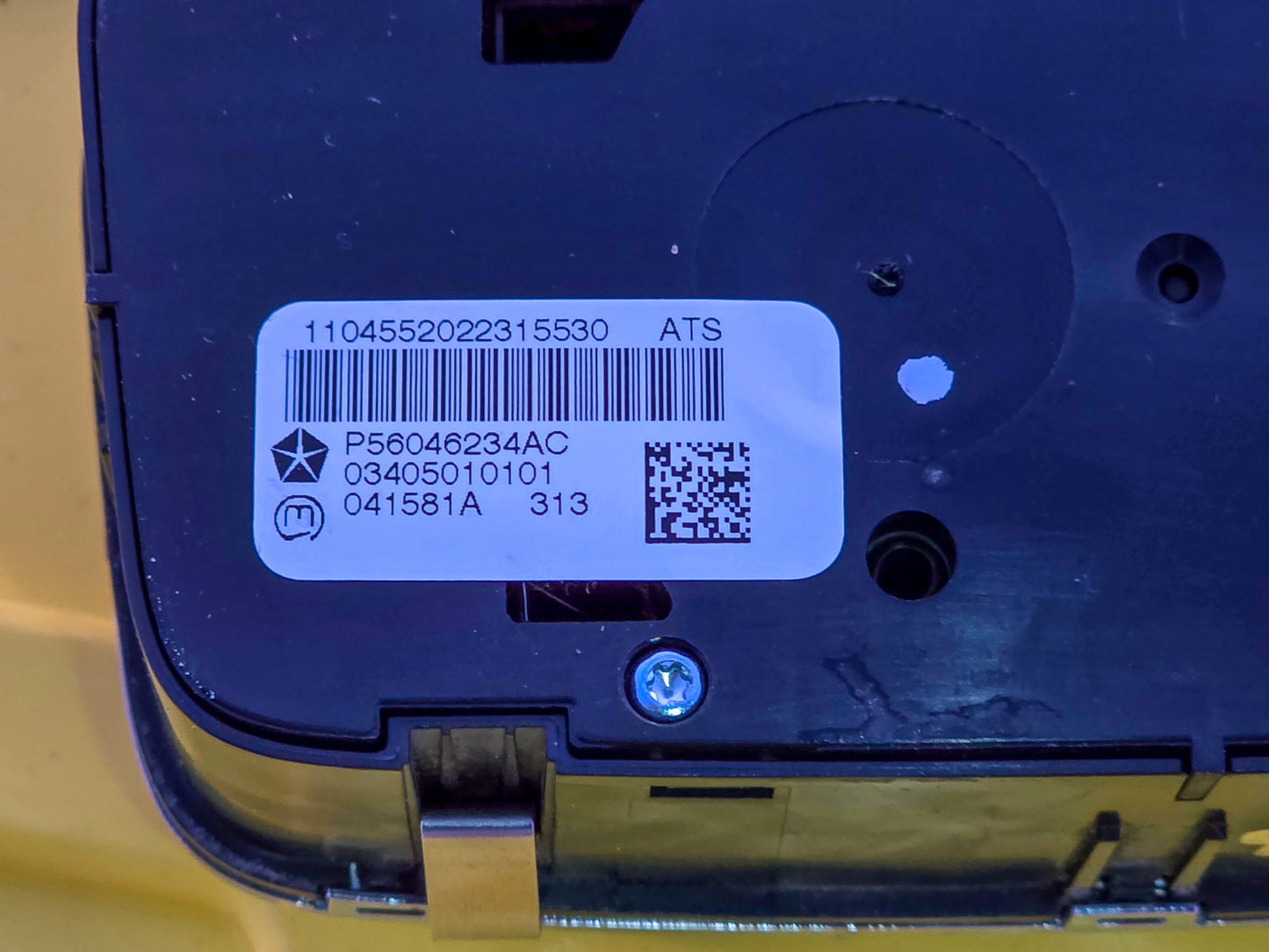 2011-2013 Jeep Grand Cherokee Console Transfer Control Switch 56046234AC