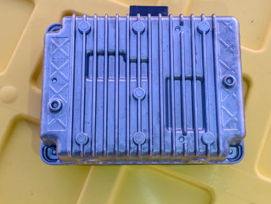 2011-2013 Jeep Grand Cherokee Power Inverter Module OEM 05026486AA