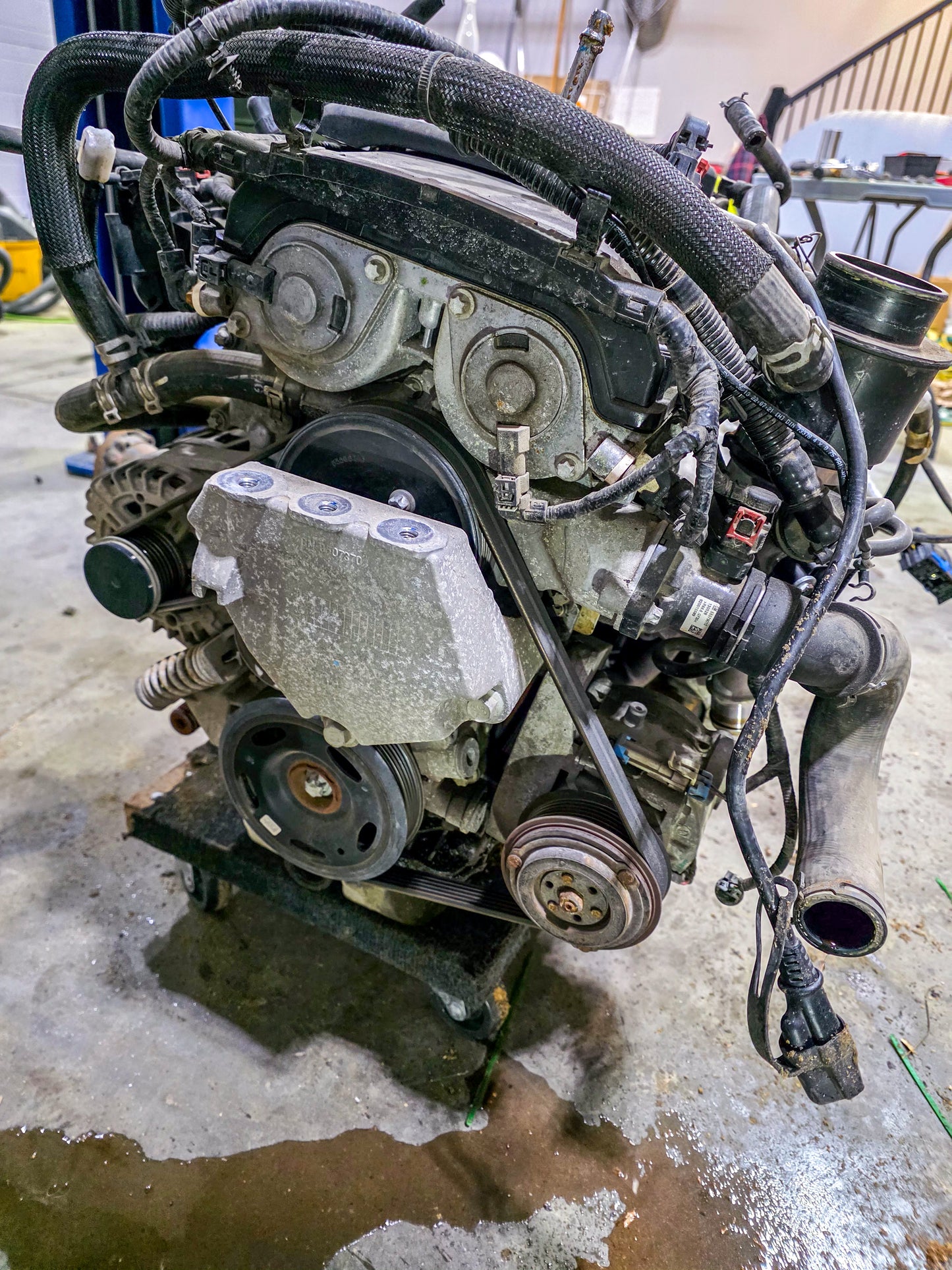 GMC Engine 1.4L Encore Trax with transmission, transfer case, turbo, alternator, starter, ac compres