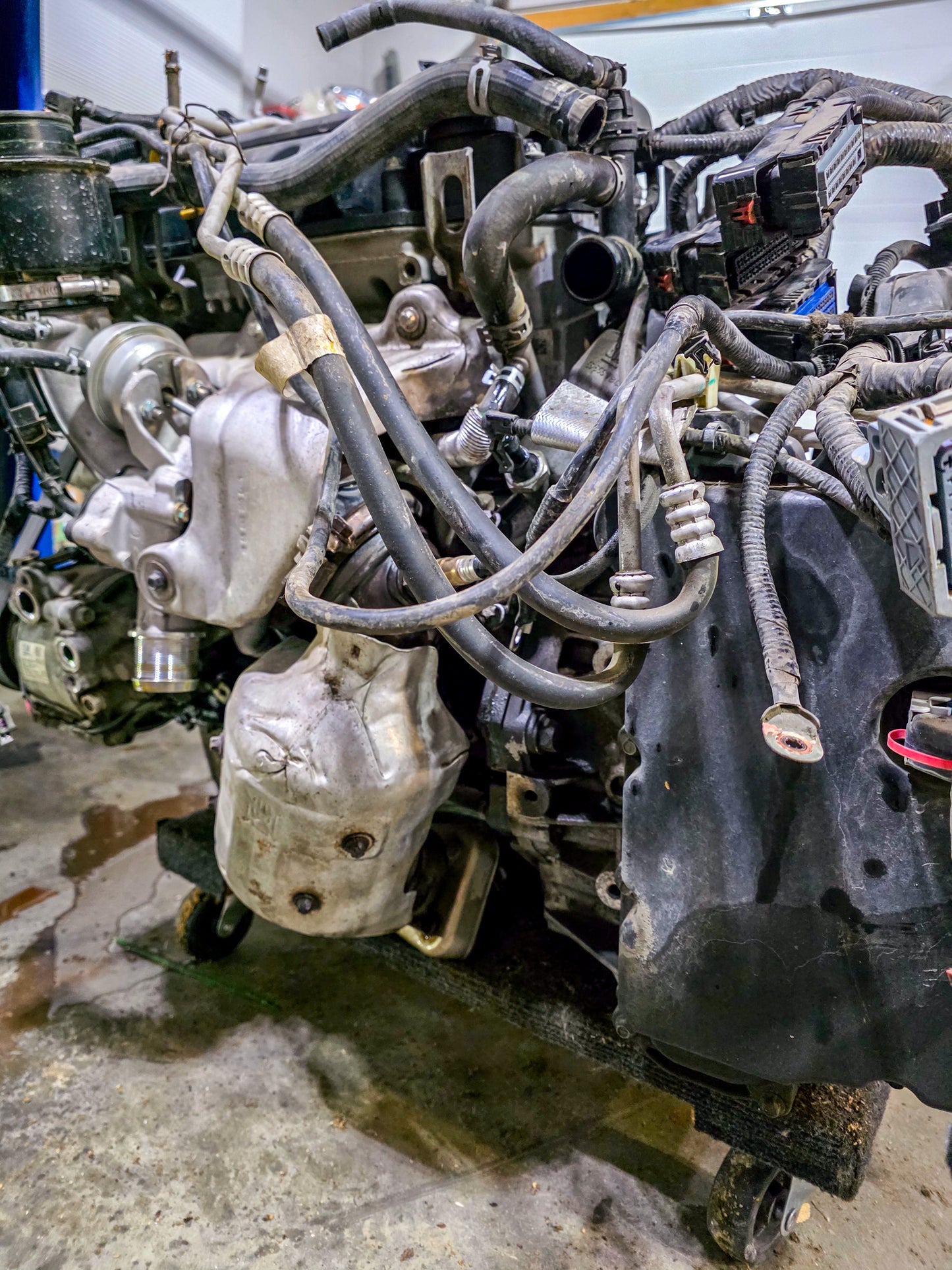 GMC Engine 1.4L Encore Trax with transmission, transfer case, turbo, alternator, starter, ac compres