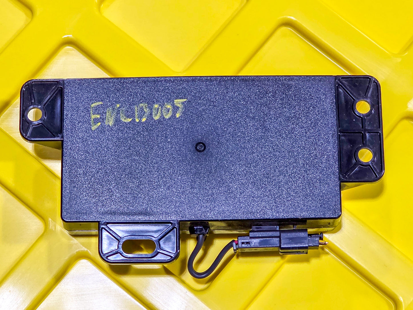 2012-2019 Buick Encore Communication Onstar Back Up Battery Module OEM 23117460