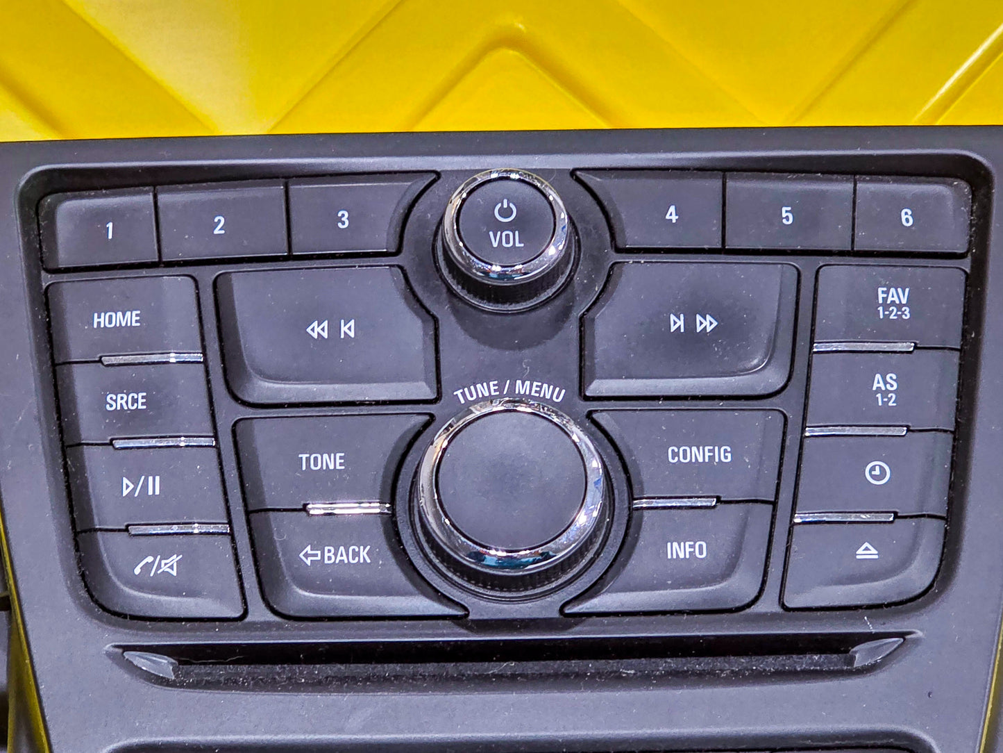 2013-2016 Buick Encore Radio Climate Control Switch Panel Assembly 95052533 22944949