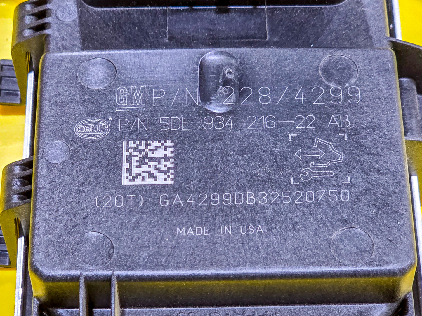 2013-2014 Buick Encore Fuel Pump Control Module OEM 22874299