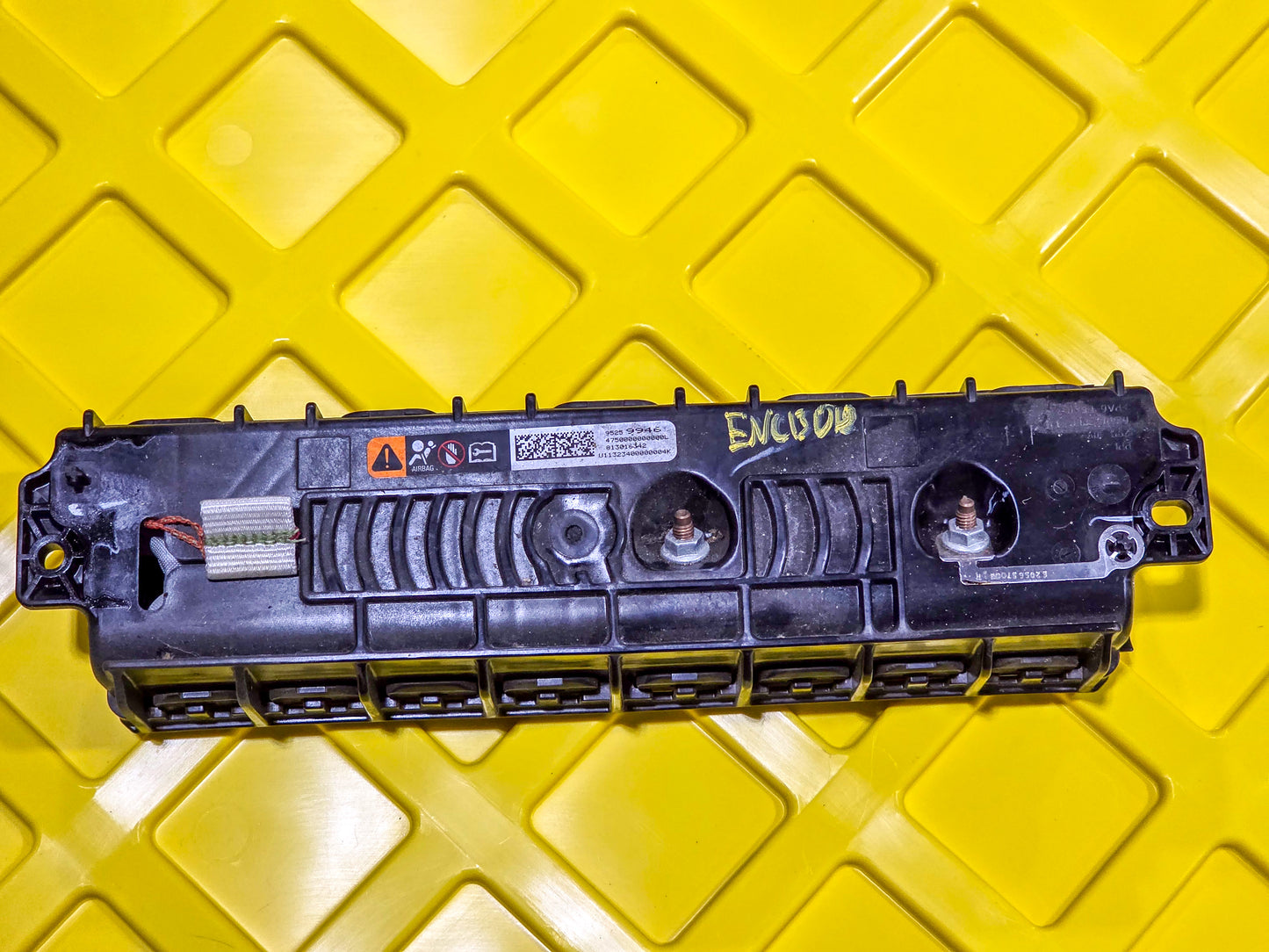 2013-2018 Buick Encore Left Driver Knee Air Bag 95259946