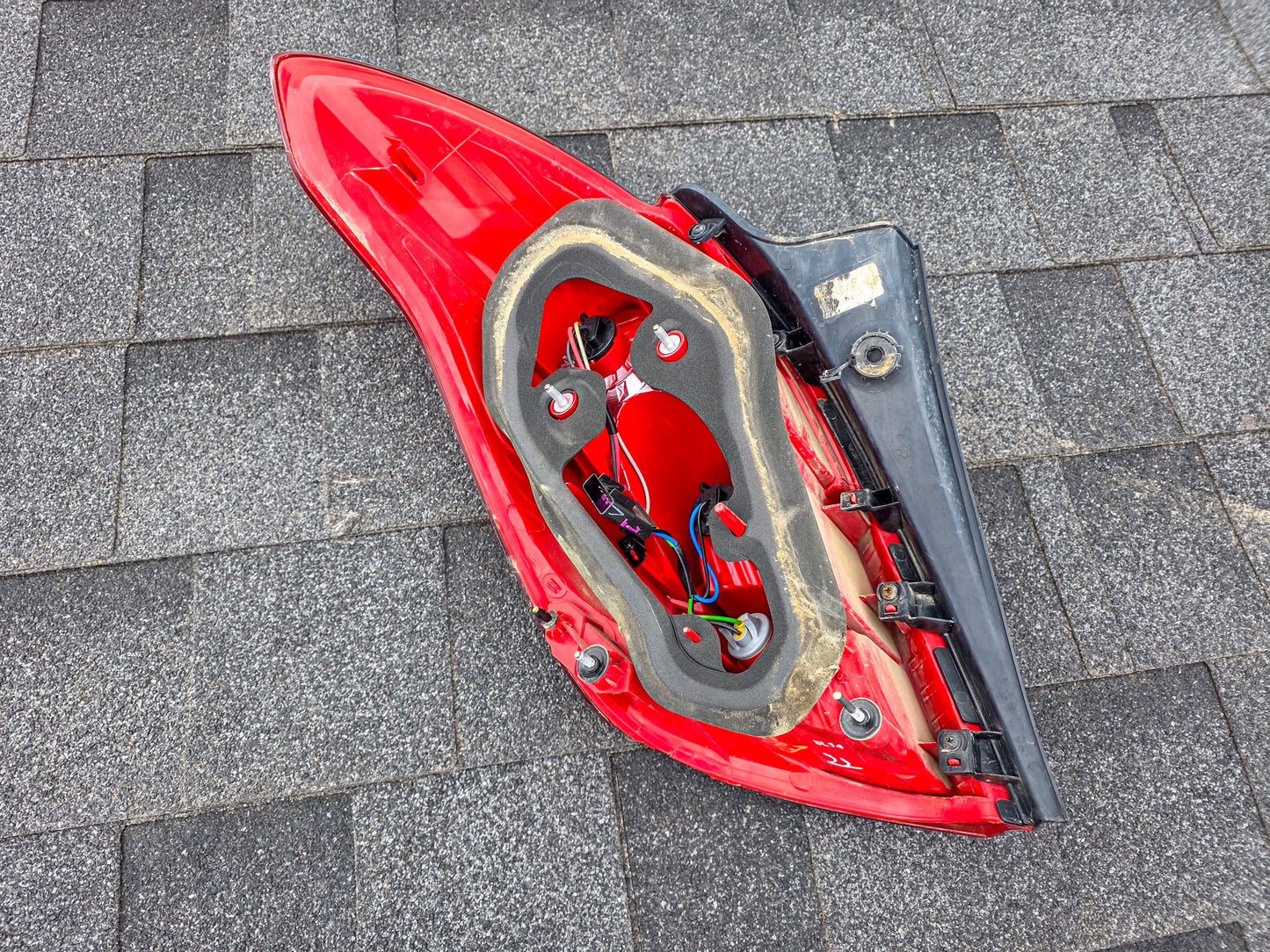 2013-2016 Buick Encore Rear Passenger Side Stop Lamp 42673075, 42435944, 42558883, 95089717