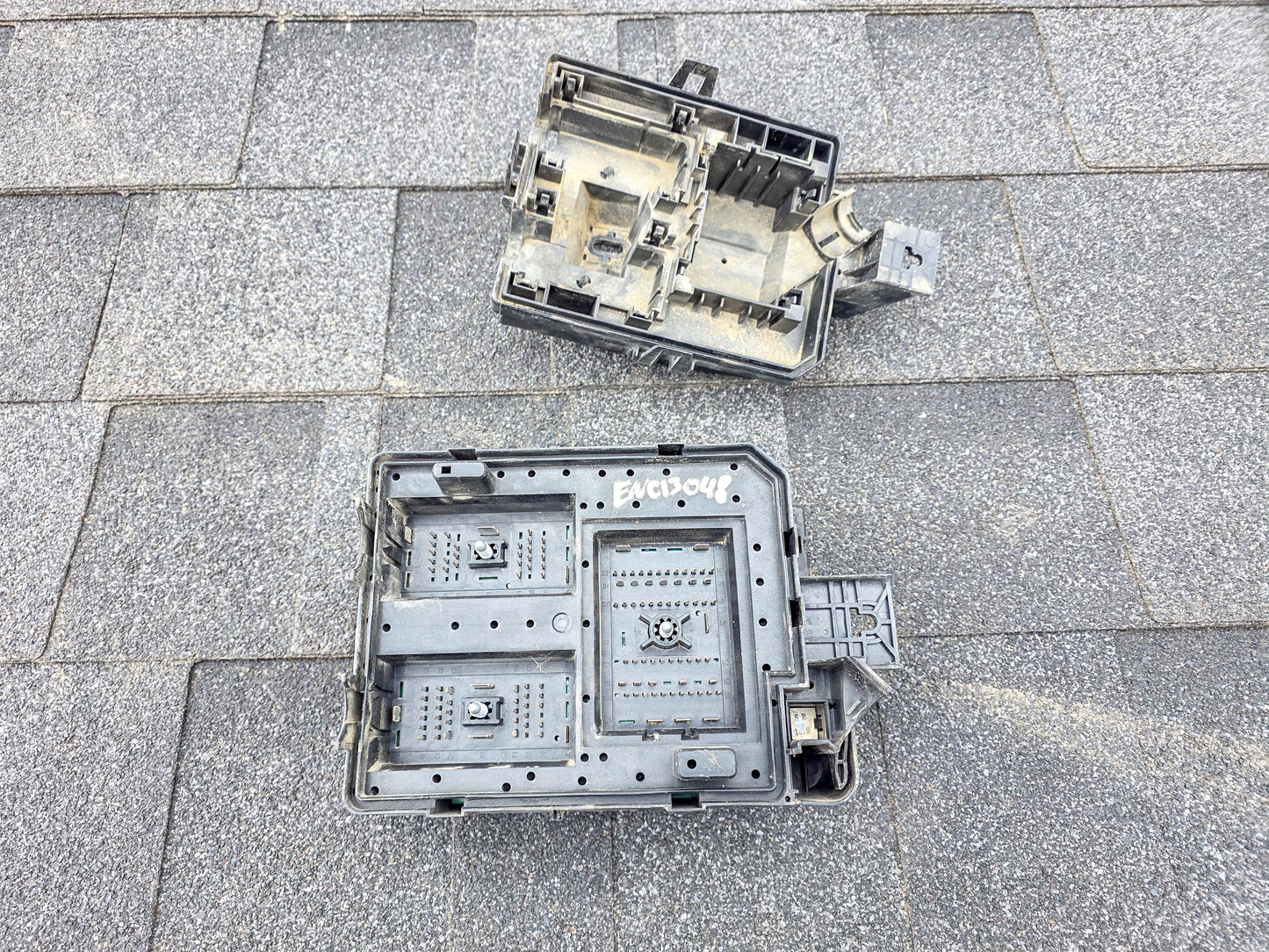 2013-2014 Buick Encore Fuse Box 95131331 A37