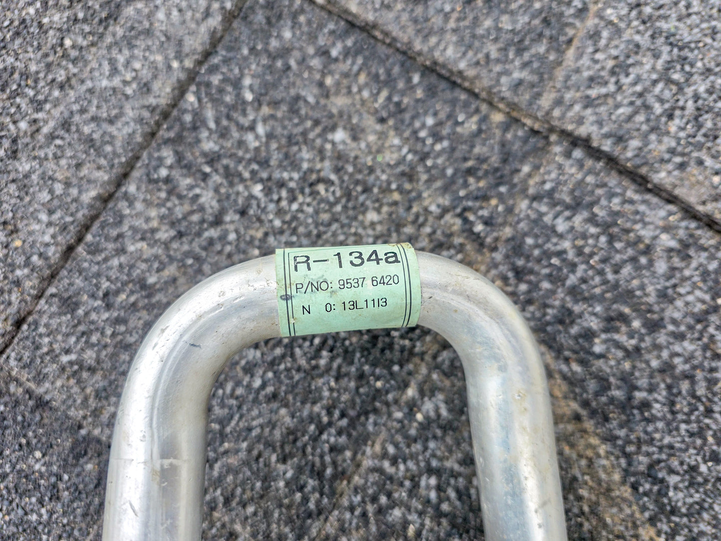 2013-2021 Buick Encore Air Conditioning Compressor Hose 95376420