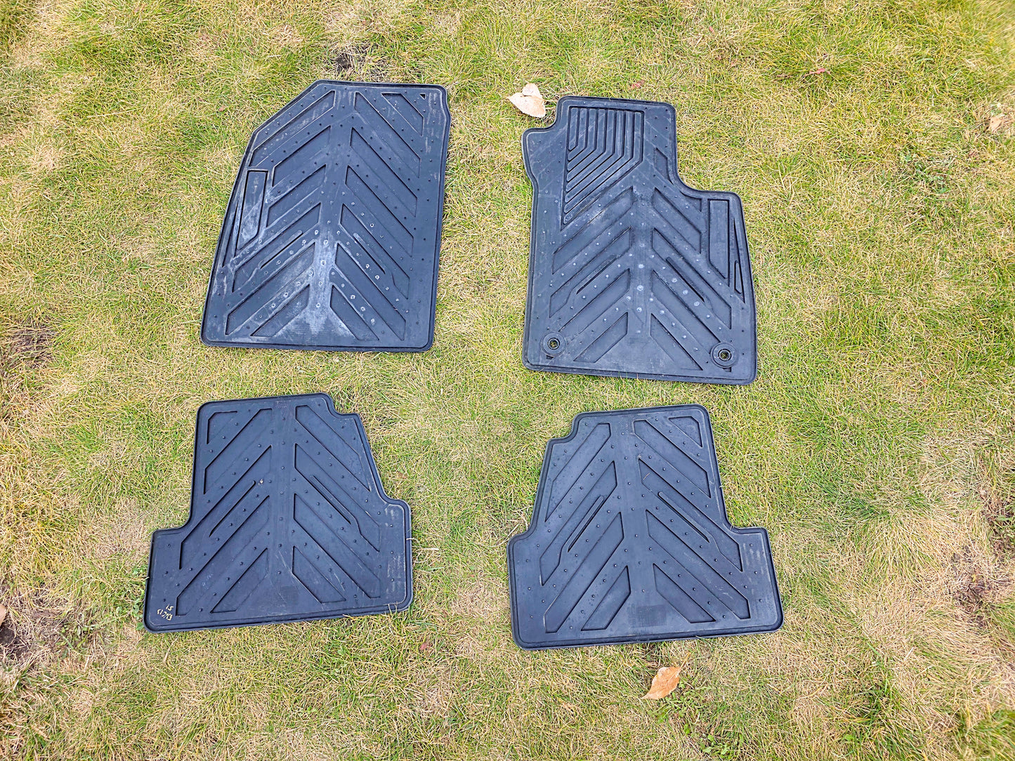 2013-2022 Buick Encore All Weather Floor Mats Black Front & Rear Rubber OEM GM 42364956