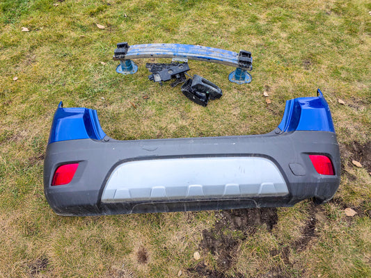 2013-2016 Buick Encore Rear Bumper Cover Assembly and Rear Bumper Reinforcement Impact Bar 95365629, 42450527