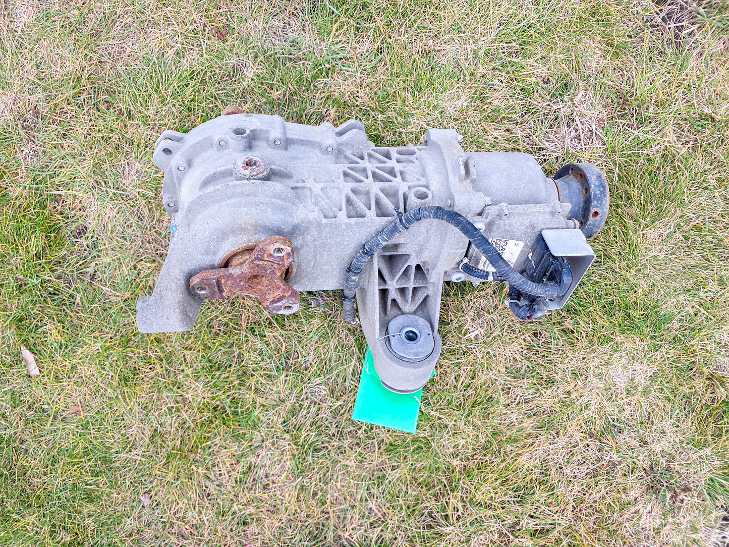 2013-2017 Buick Encore Rear Axle Differential Carrier Assembly OEM 95273523, 95273518