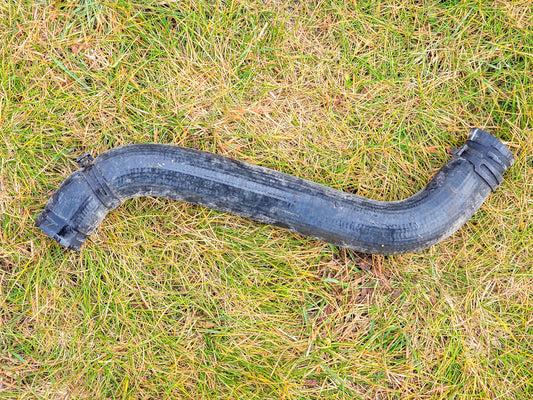 2014 Buick Encore Upper Radiator Water Coolant Hose 95493511 OEM