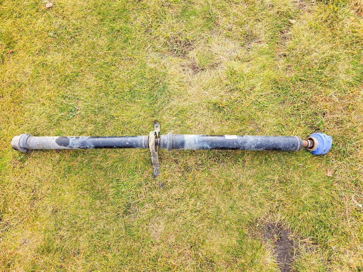 2011-2014 Audi A5 Rear Propeller Shaft Driveshaft 8T0521101Q