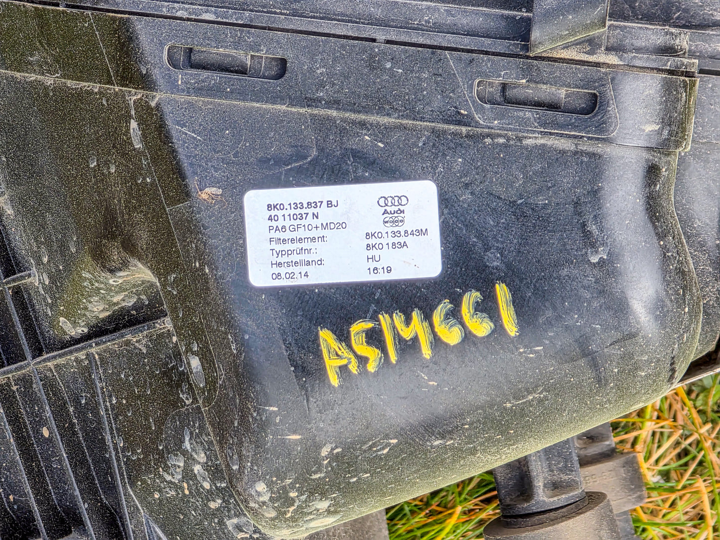 2009-2016 Audi A5 Engine Air Filter Box Housing Upper & Lower OEM A514661