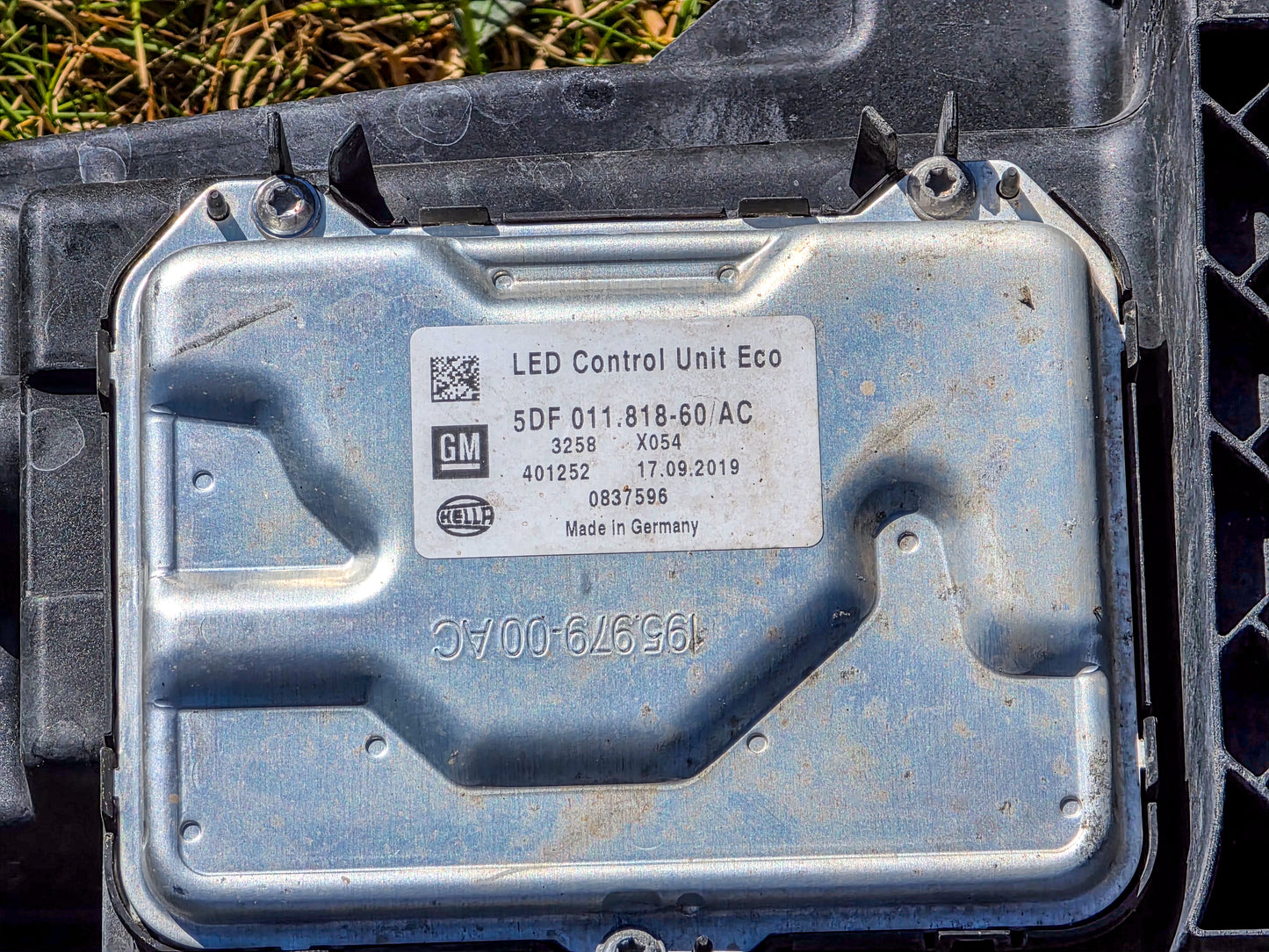 2018-2021 GMC Terrain Front Left Driver Side Headlight Head Light Lamp Oem Denali 84815560