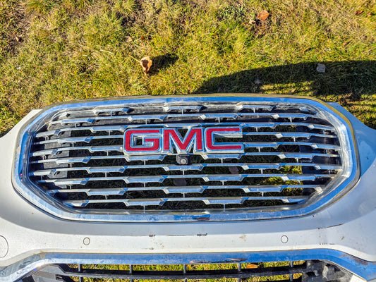 2018-2021 GMC Terrain Front Bumper Upper Grille Grill Denali GM1200816