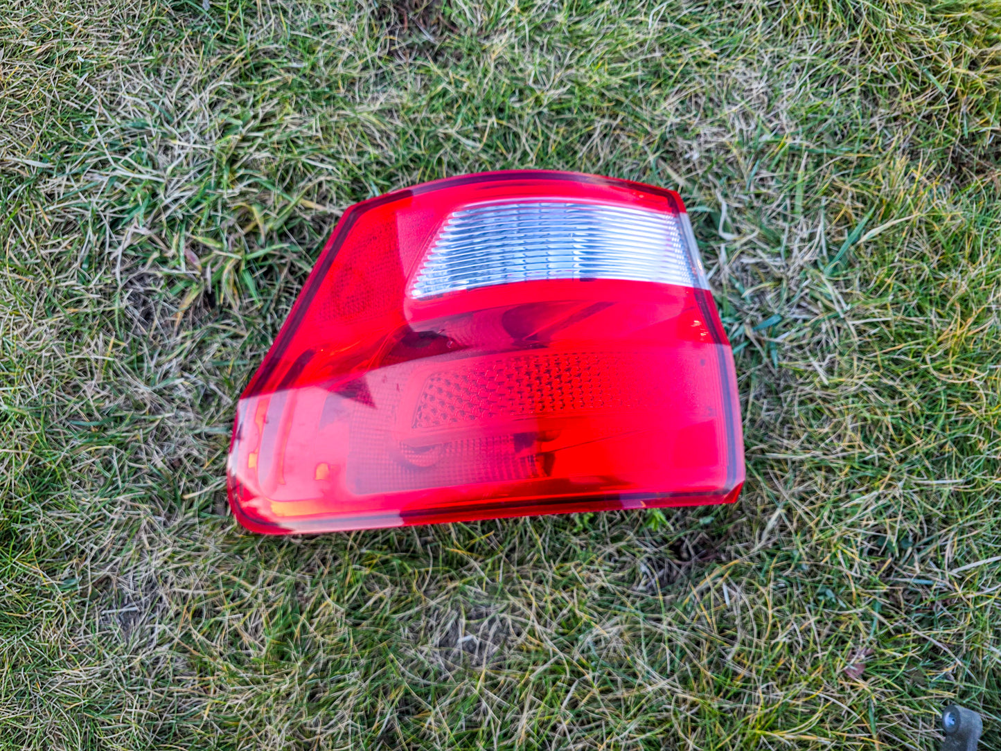 2011-2013 Jeep Grand Cherokee Tail Lamp Assembly Outer Right Passenger Side 55079420AD