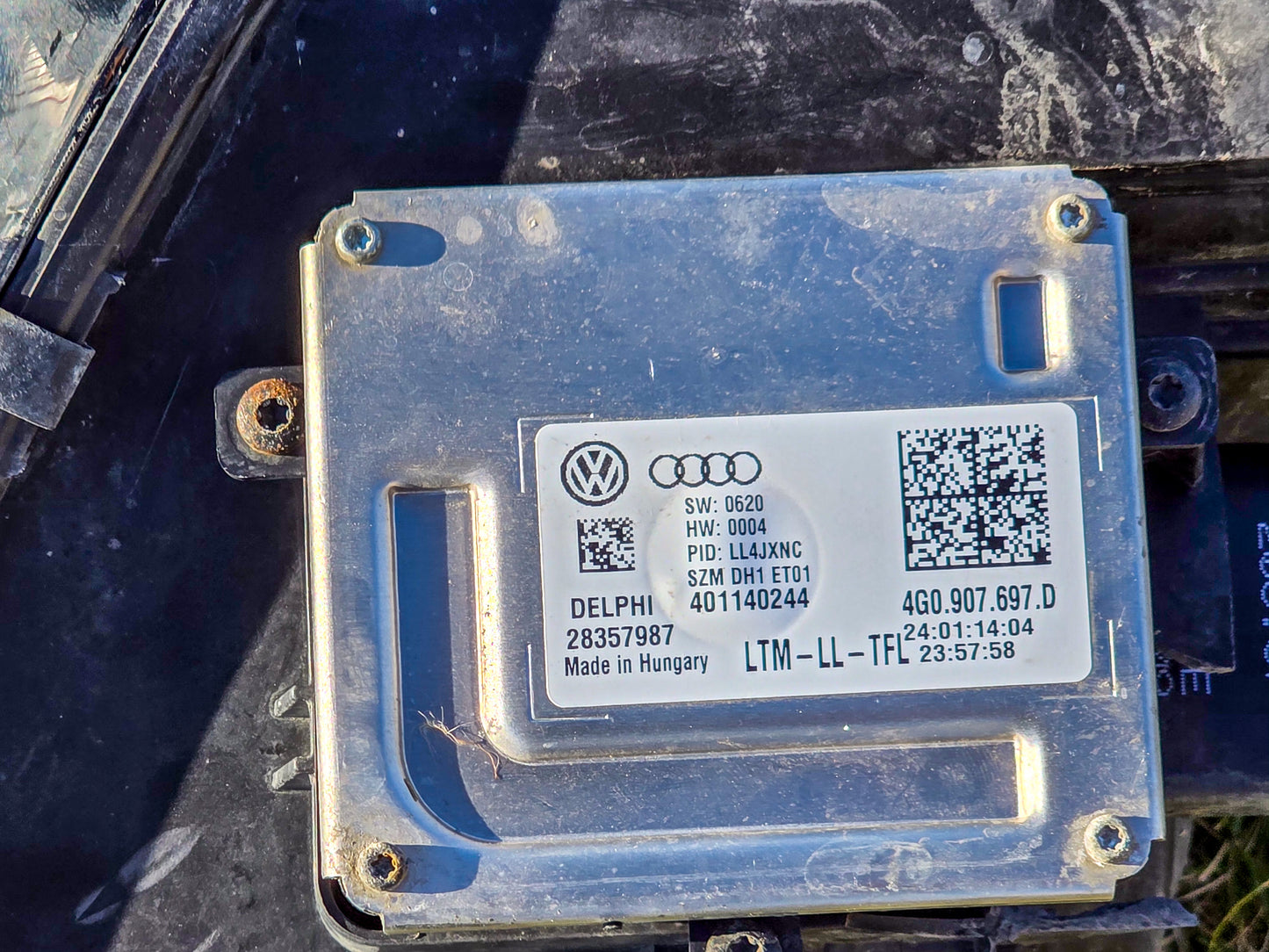 2013-2017 Audi A5  Left Driver Xenon Headlight Lamp Assembly 8T0941005E