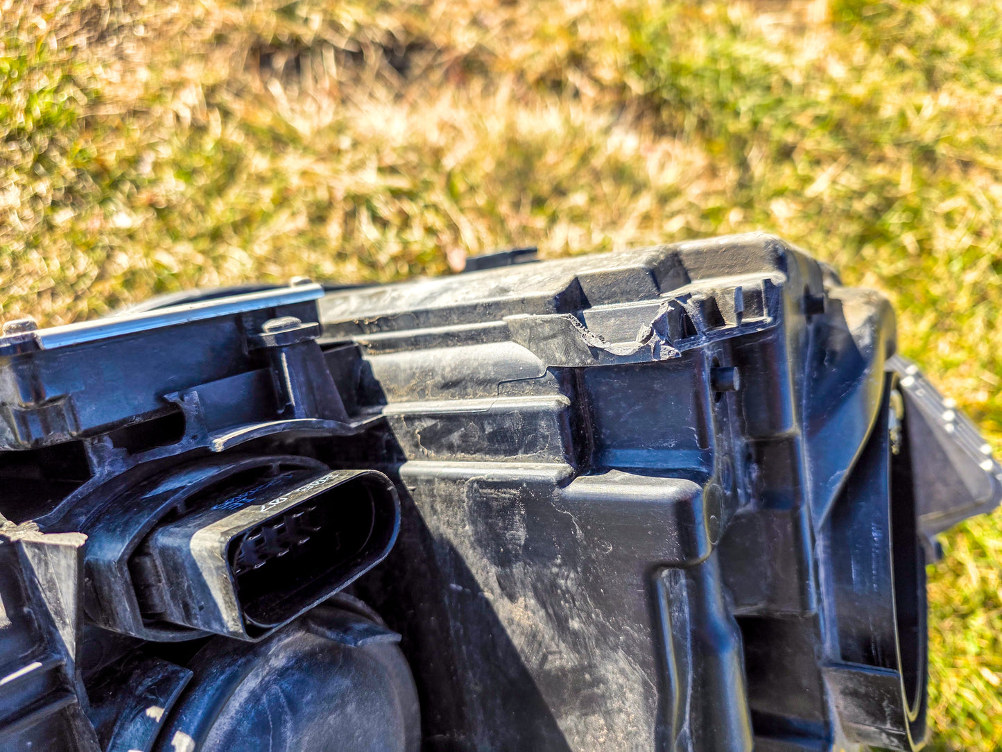 2013-2017 Audi A5  Left Driver Xenon Headlight Lamp Assembly 8T0941005E