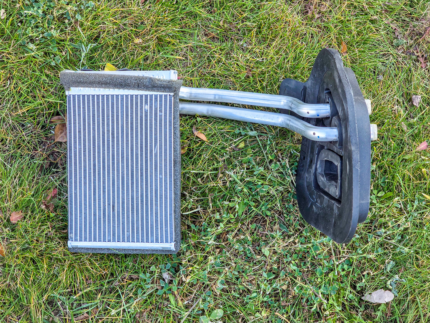 2018-2023 GMC Terrain A/C Heater Core Radiator Element w Tube OEM 16464743