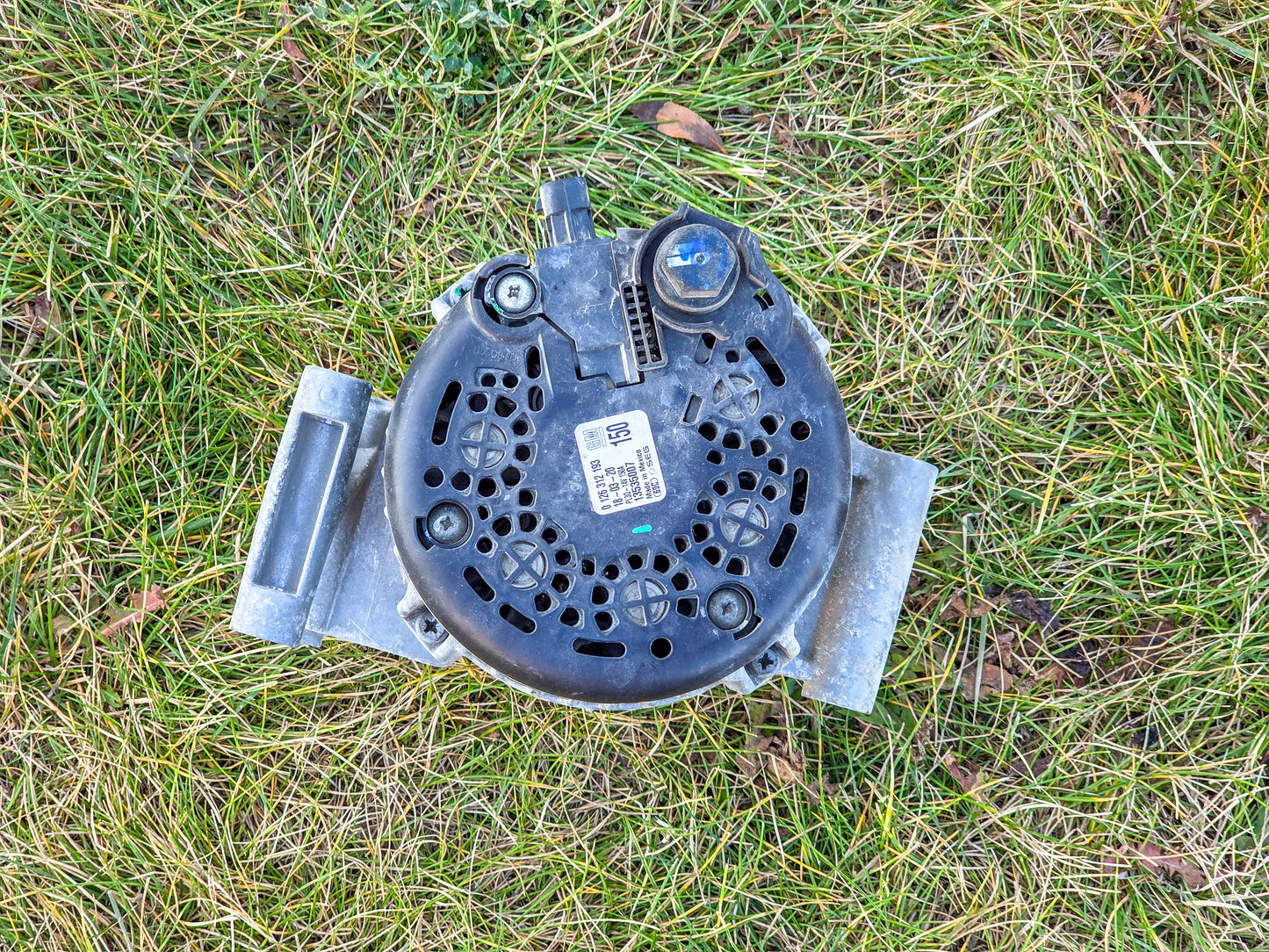 2018-2020 GMC Terrain Alternator GM 13535007