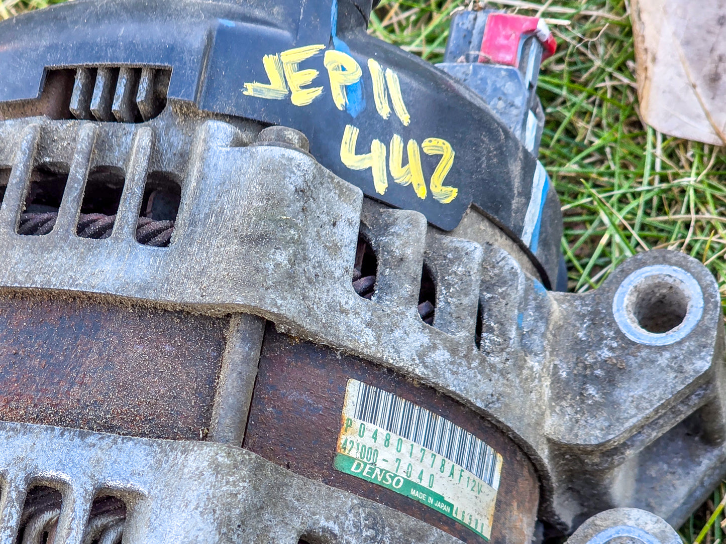 2011-2020 Jeep Grand Cherokee Alternator Denso 12V OEM 04801778AF