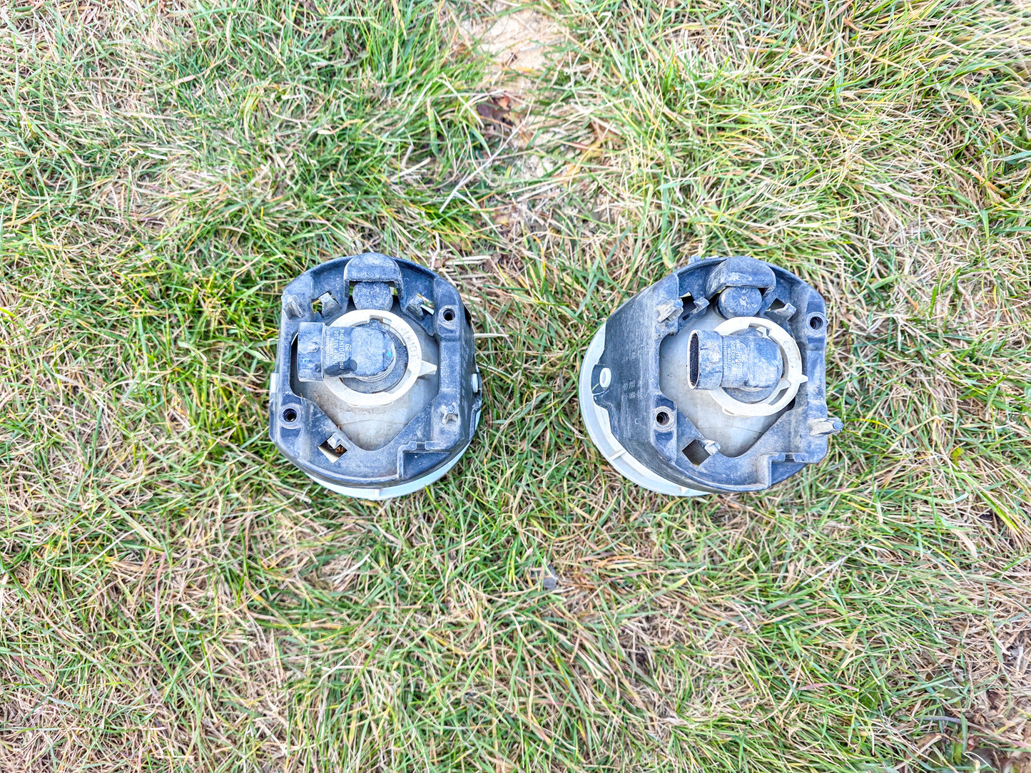 2011 Jeep Grand Cherokee Pair Fog Lights