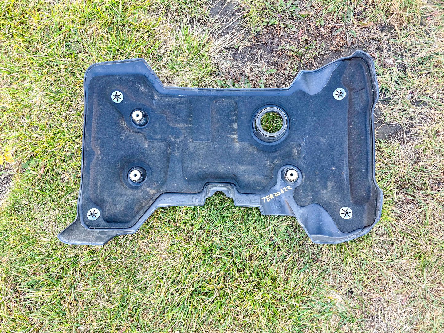 2016-2021 GMC Terrain ECOTEC Engine Cover 12684017 OEM