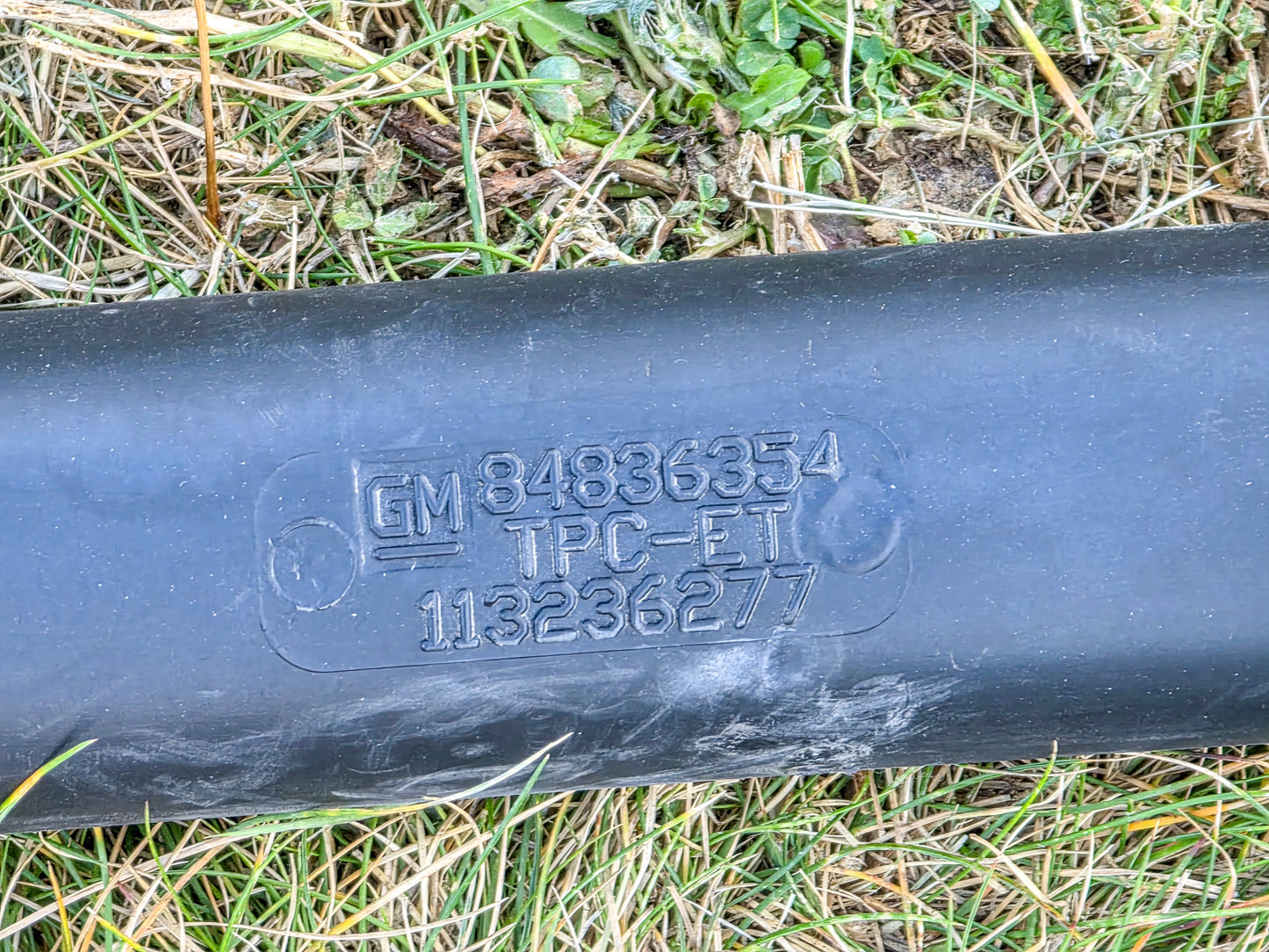 2018-2020 GMC Terrain Inter-Cooler Hose 84836354