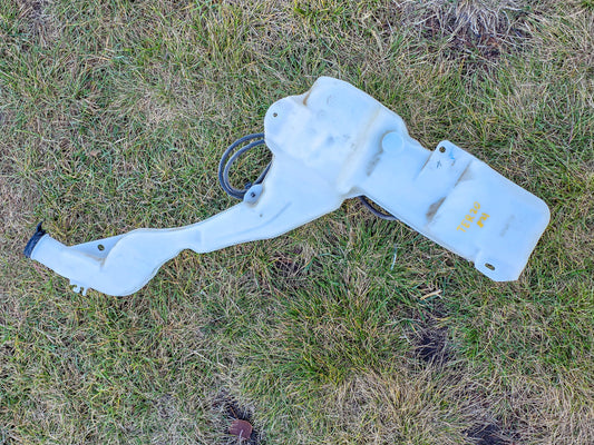 2018-2022 GMC Terrain Washer Fluid Reservoir. Washer reservoir. Water Res. 84768722