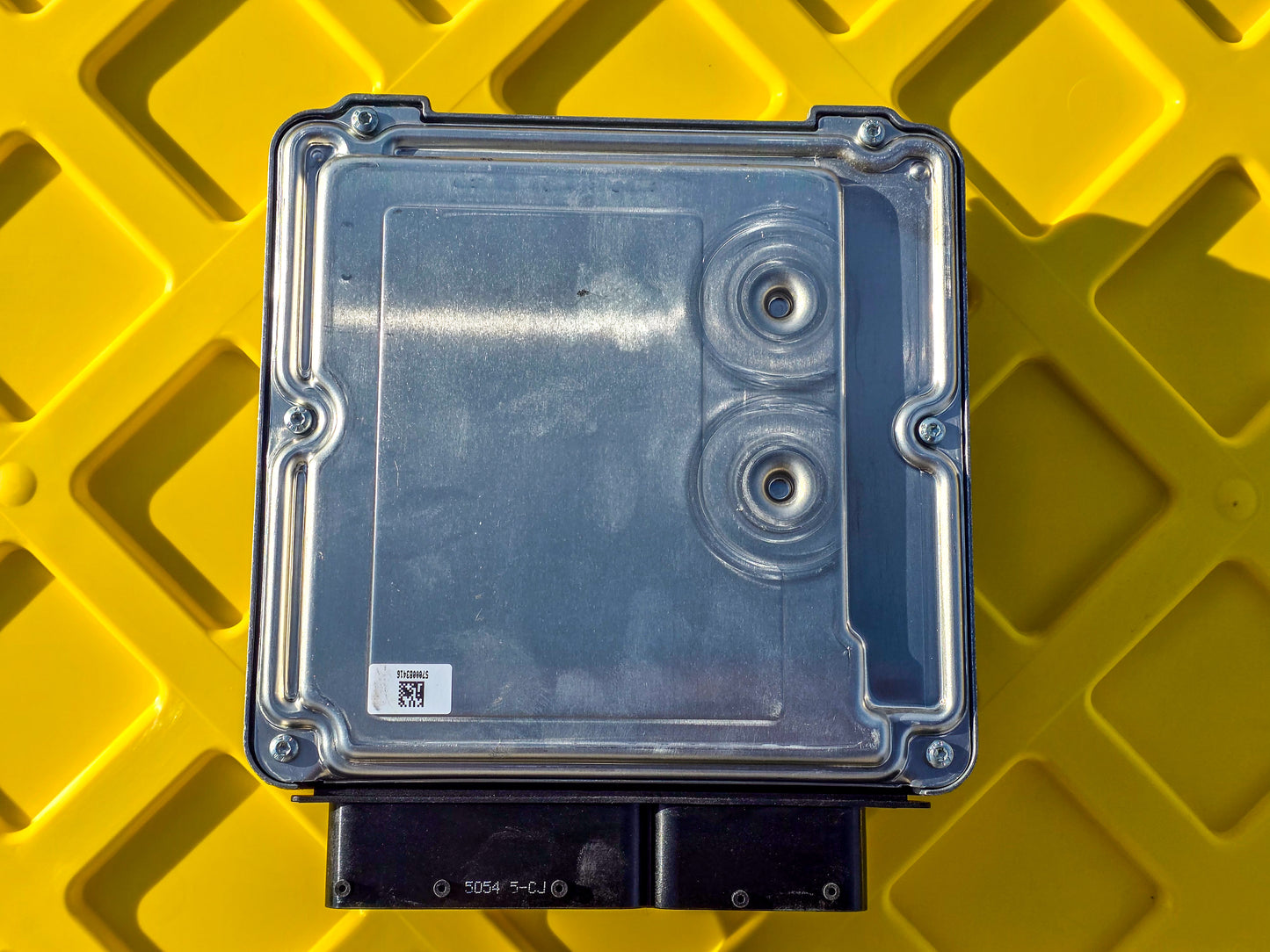 2013-2014 Audi A5 2.0 Progressiv Engine Control Module 2.0L 8K5907115J