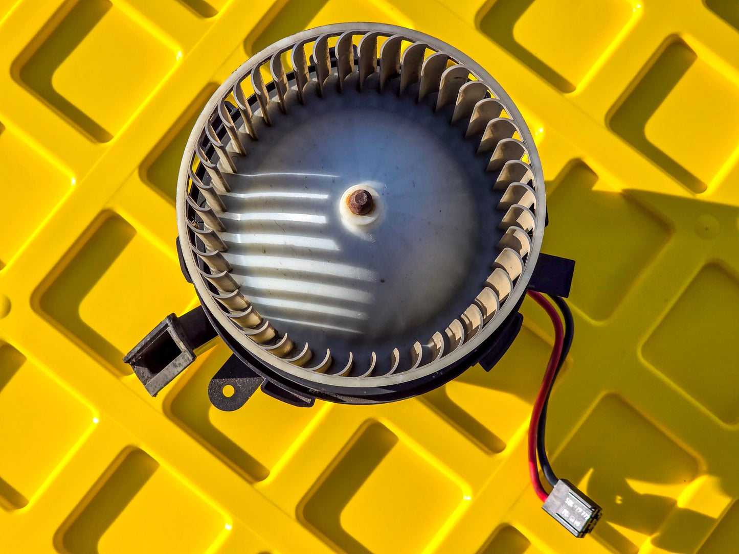 2008-2015 Audi A5 HVAC heater AC blower fan motor, Blower Motor Connector OEM 8K1820021C, 5Q0972772