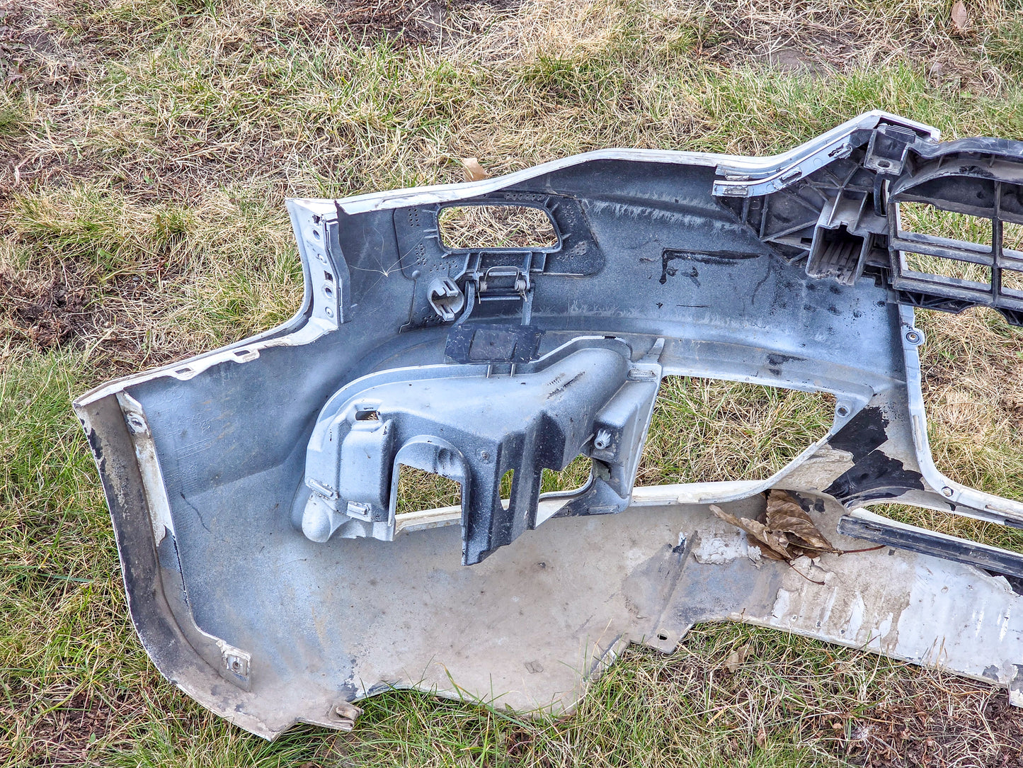 2009-2014 Audi A5 Auto Front Bumper Cover Complete 8T0807065GGRU