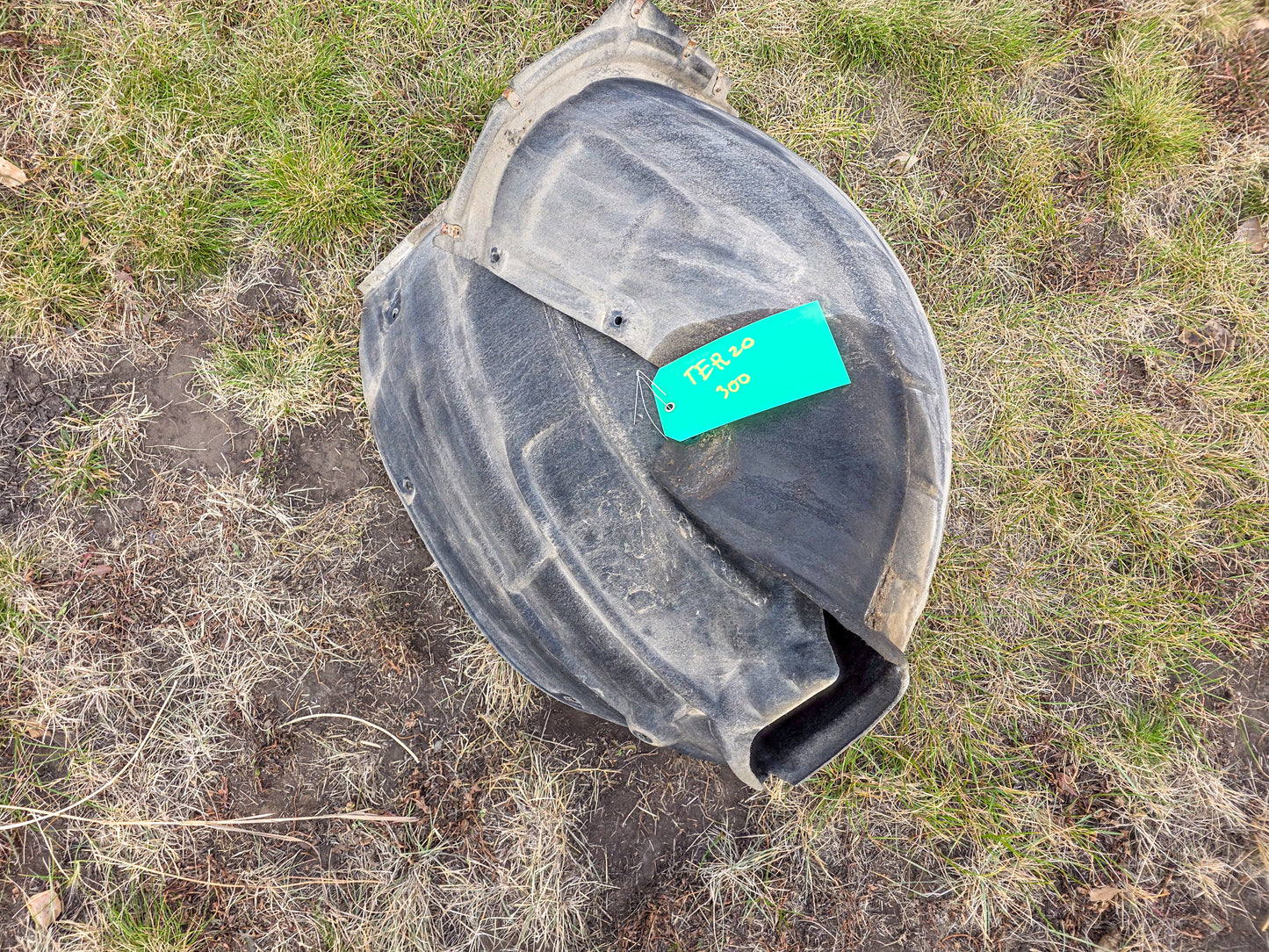 2018-2024 GMC Terrain Fender Liner Front Right Passenger Side 1249282