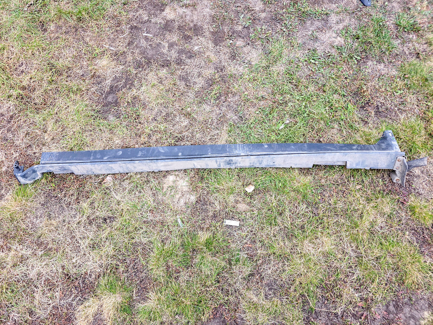 2018-2021 GMC Terrain Left Driver Side Skirt Rocker Molding Panel OEM 55001950