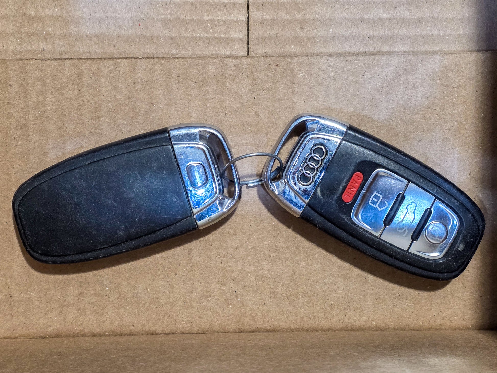 2008-2018 Audi A5  Key Less Entry Transmitter Remote Control OEM 8K0959754BTKE - view 2
