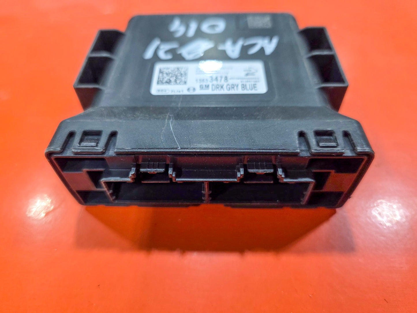 2020-2023 GMC Acadia Gateway Control Module OEM 13533478 - view 2