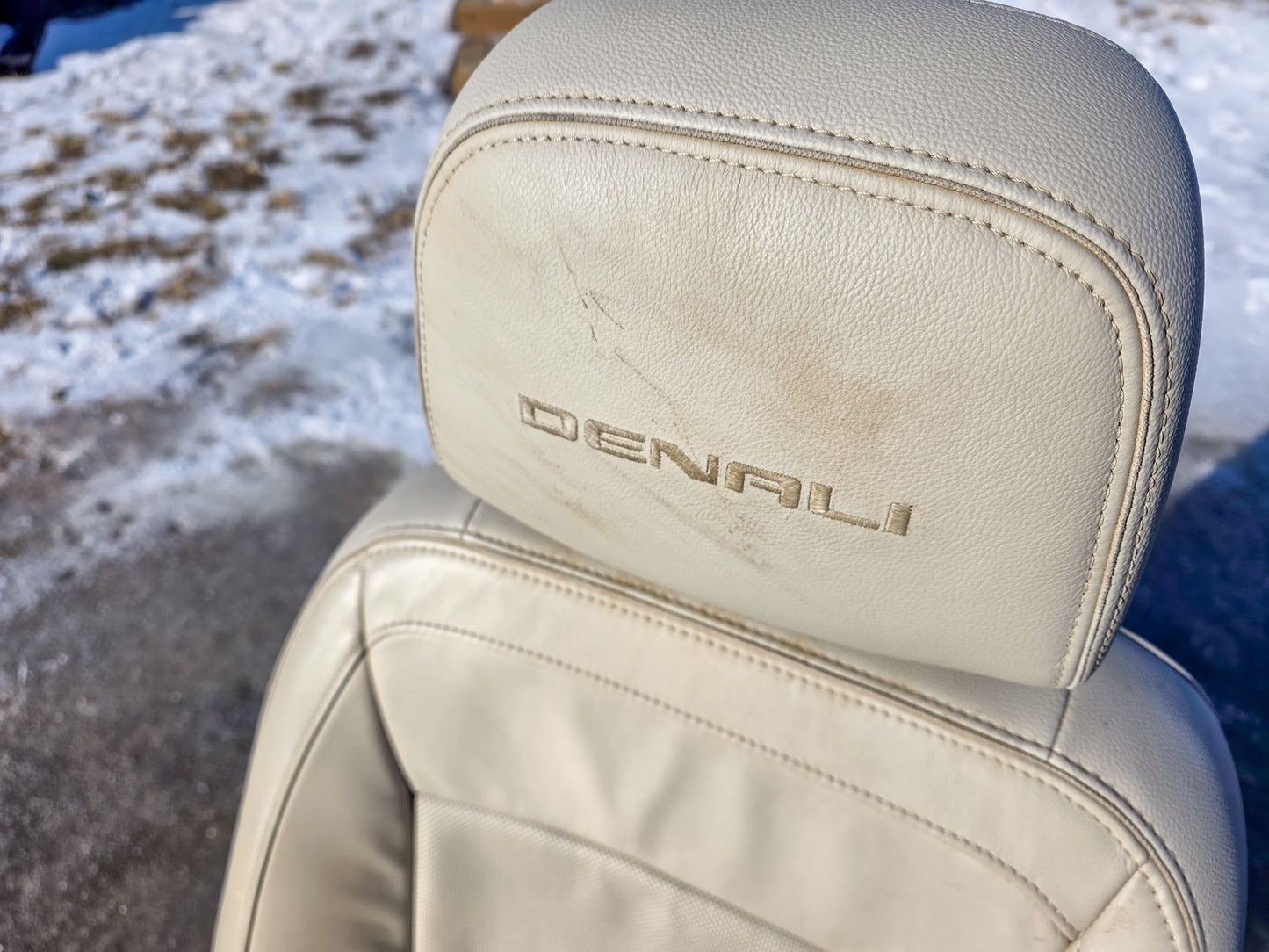 2018-2024 GMC Terrain Front Driver Left Side Seat 84382812, 84212771, 84703803, 84382833, 84188902, 84703922 - view 3