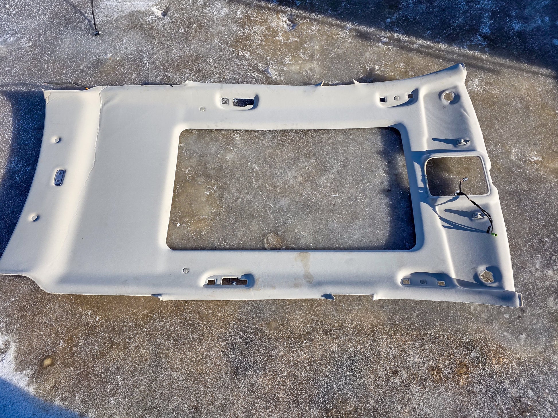 2018-2024 GMC Terrain Roof Upper Headliner Ceiling Panel 85543186, 84287525, 84317754, 84452123, 84490256, 84686390