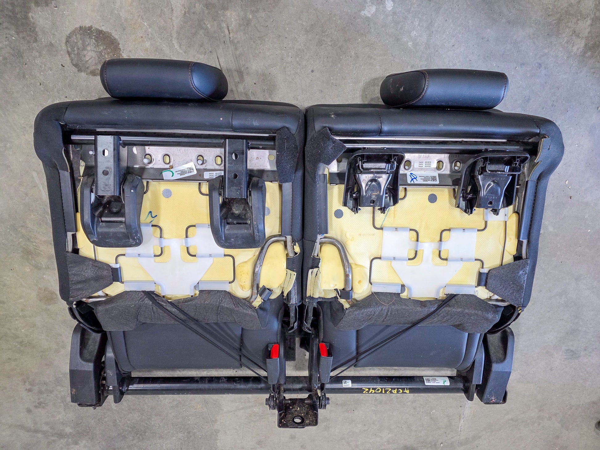 2020-2022 GMC Acadia Rear Right & Left Side 3RD Row Seat OEM - view 5