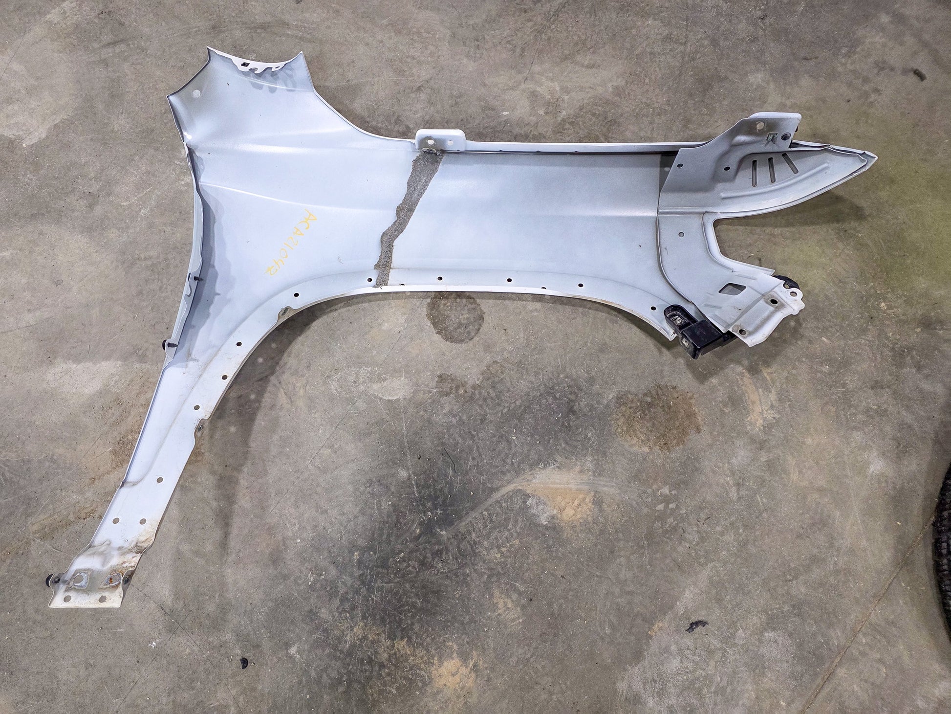 2020-2023 GMC Acadia Front Driver Left Side Fender Wing Panel  84755857, 84666224, 84734319 - view 2